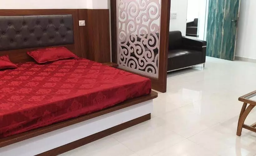 ペンション Modernio Guest House Noida Extension