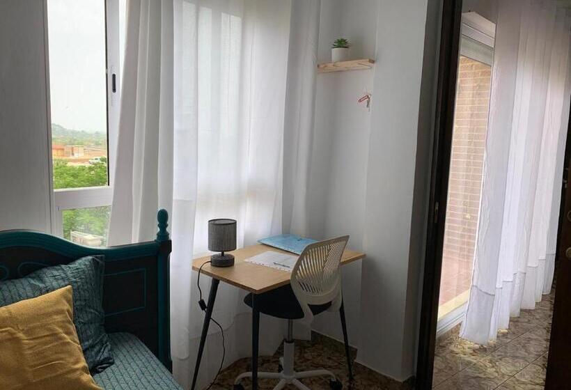 پانسیون Sagunto 2