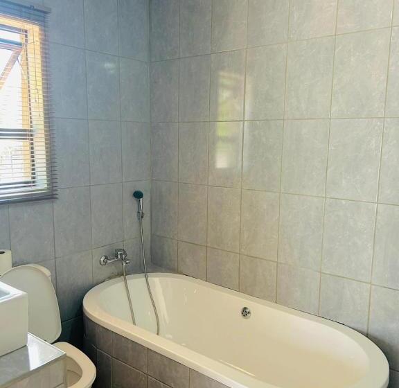 ペンション Serene Accommodation Palace