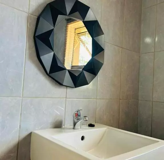 ペンション Serene Accommodation Palace