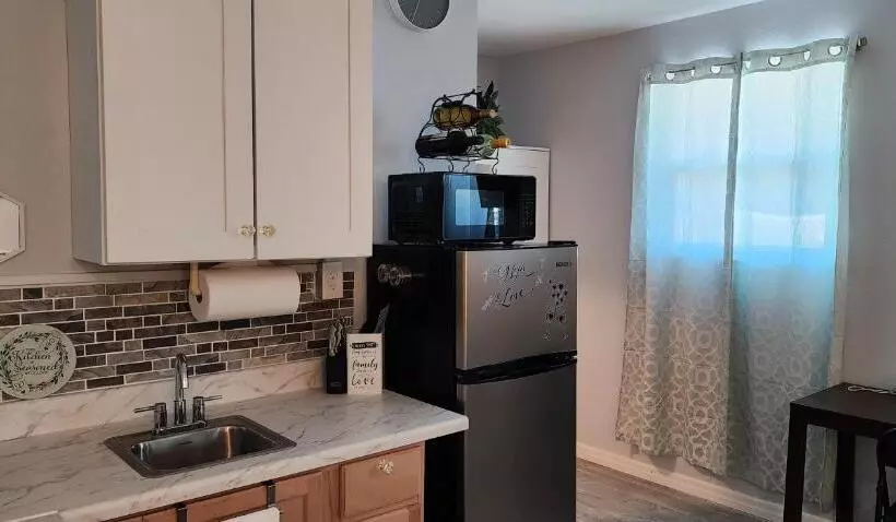 Majatalo Sweet Studio In Sarasota