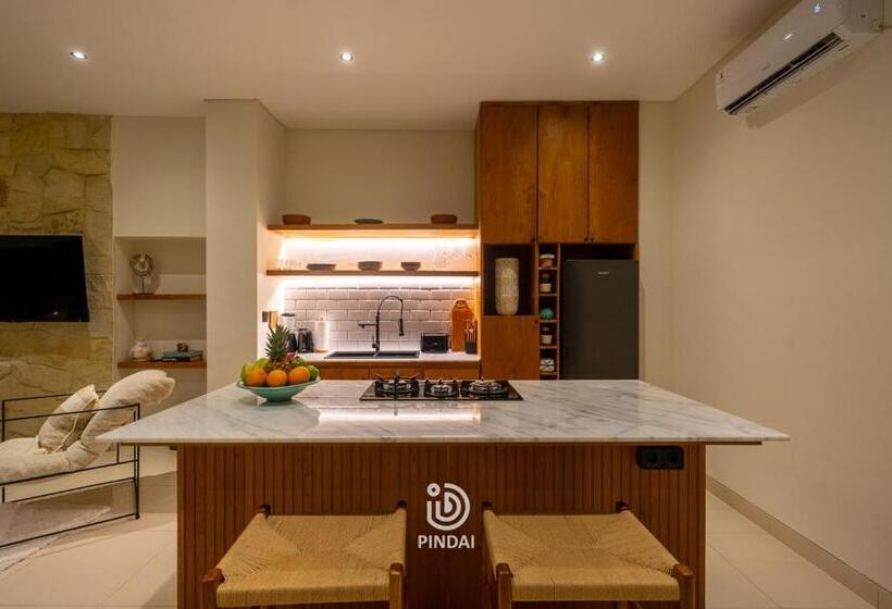 پانسیون Villa Tropix