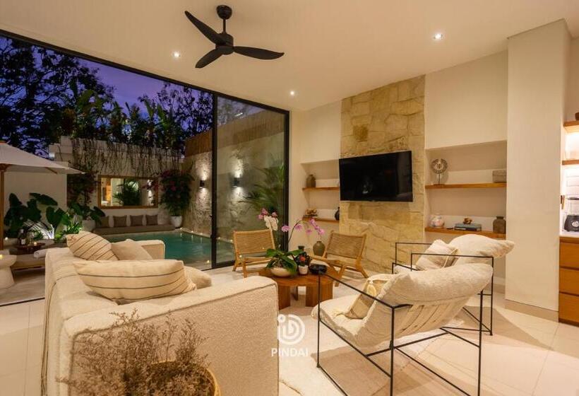 پانسیون Villa Tropix