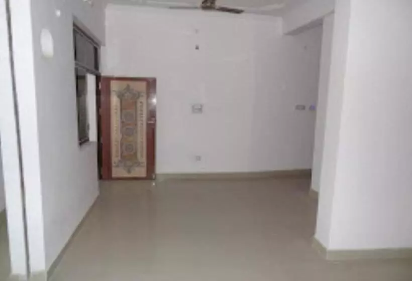 The Royal Hotel,chhatarpur