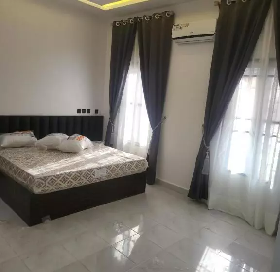 El Bint Hotel And Suites