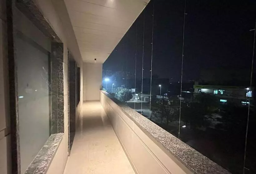 Hotel Bliss