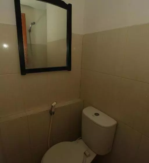 Hotelli Capital O 93372 Aurora Residence