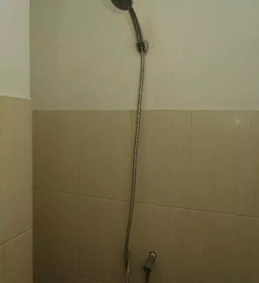 Hotelli Capital O 93372 Aurora Residence