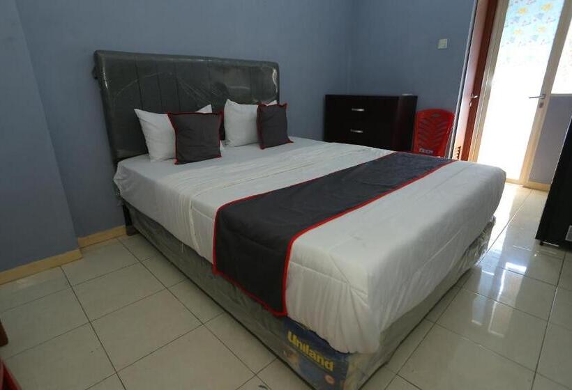 فندق Capital O 93372 Aurora Residence