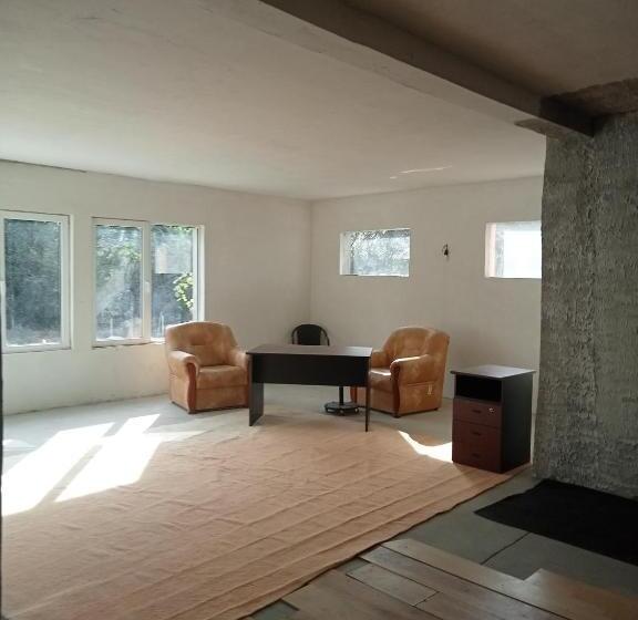 בית מלון כפרי Gheorghe Cornelia