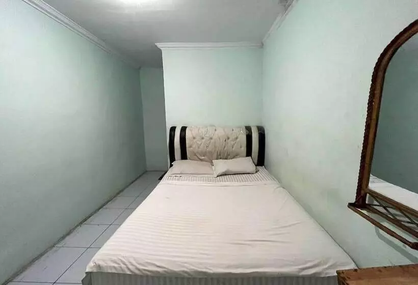 ホテル Oyo 93417 Homestay Bunga Rinte Syariah
