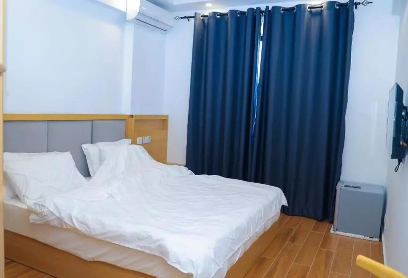 Palm Village Business Hotel Apt