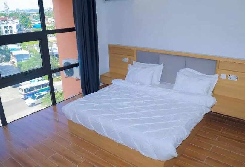 Palm Village Business Hotel Apt