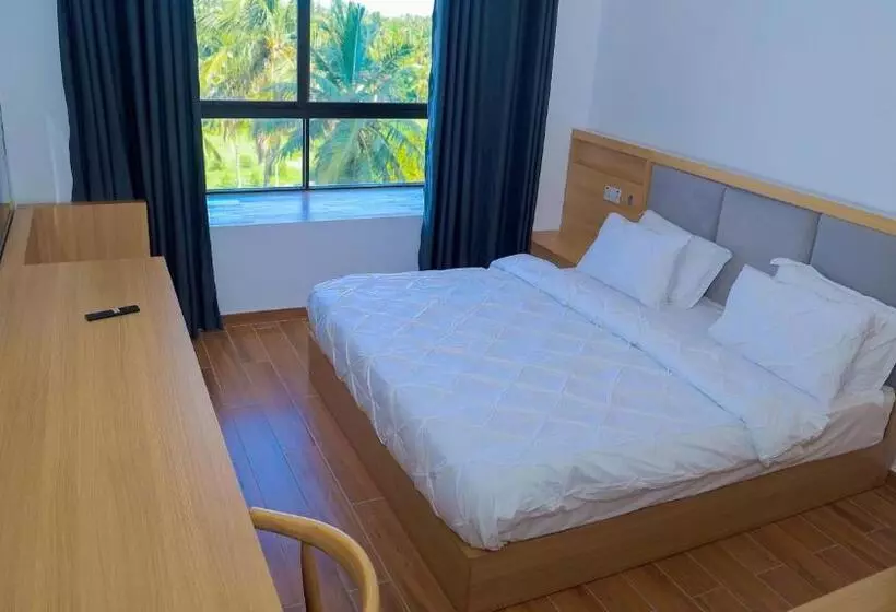 Palm Village Business Hotel Apt