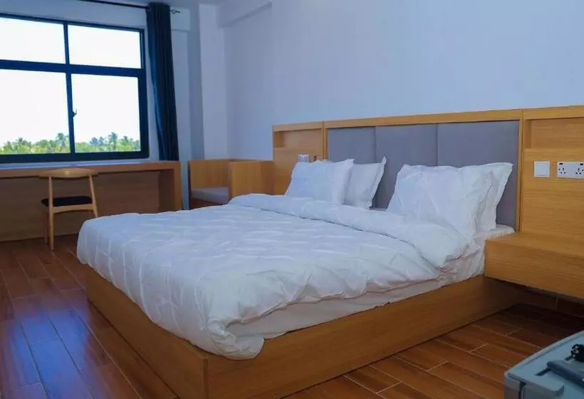Palm Village Business Hotel Apt