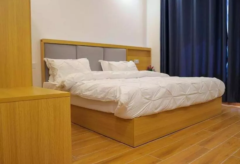Palm Village Business Hotel Apt