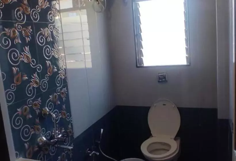 ホテル Shivam Palace Nagaon