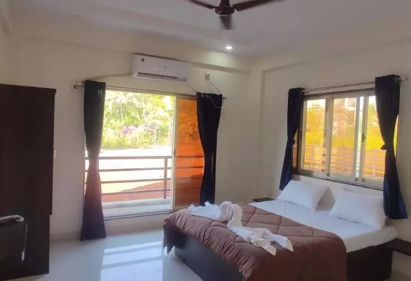 ホテル Shivam Palace Nagaon