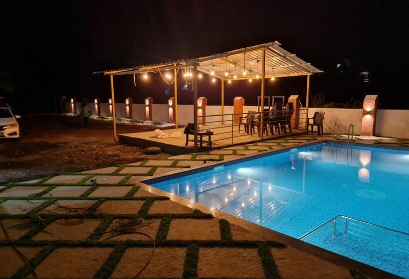 ホテル Shivam Palace Nagaon