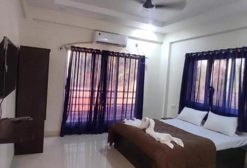 ホテル Shivam Palace Nagaon