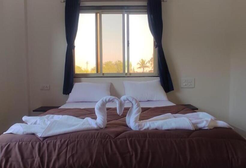 ホテル Shivam Palace Nagaon