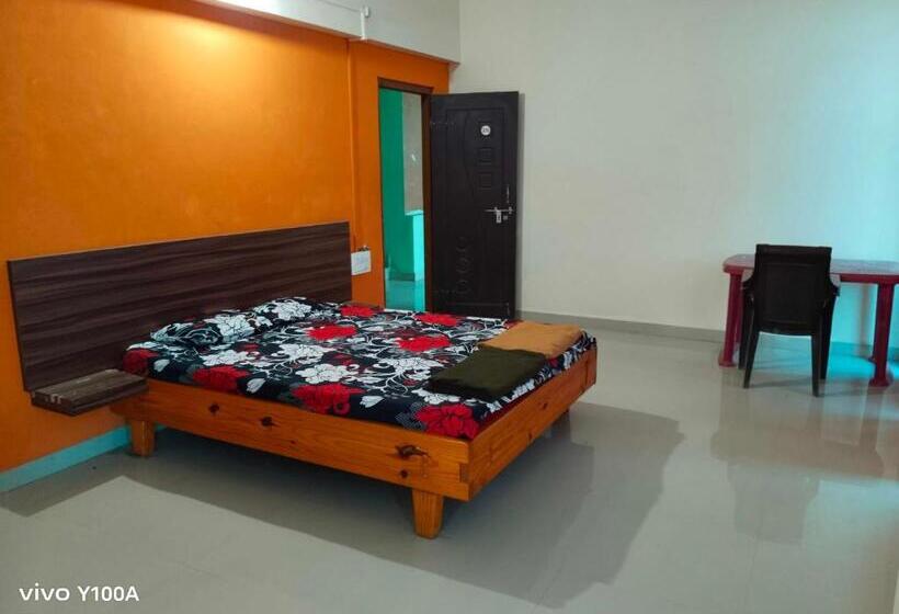 Hotel Spot On Shri Venkateshwara Lodging