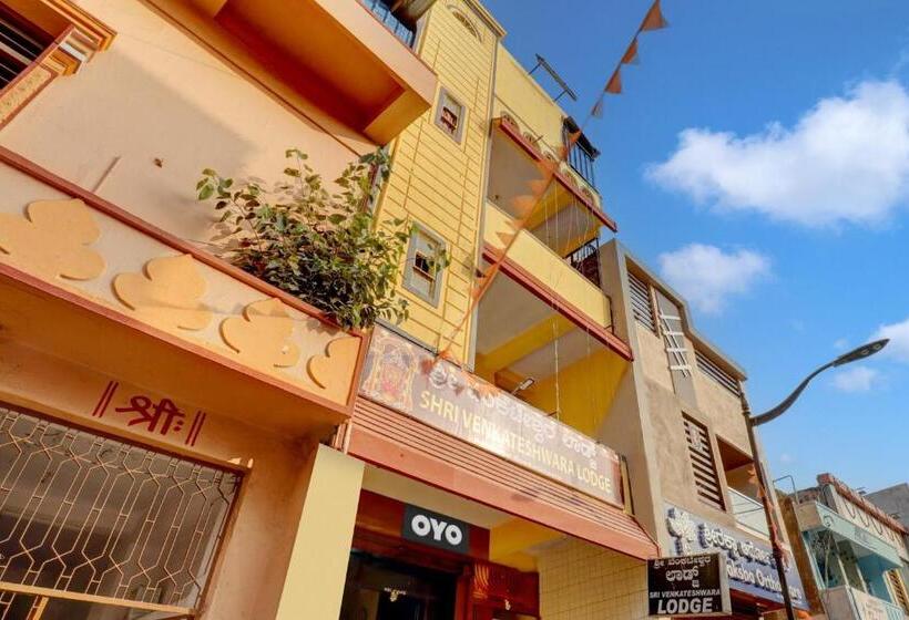 Hotel Spot On Shri Venkateshwara Lodging