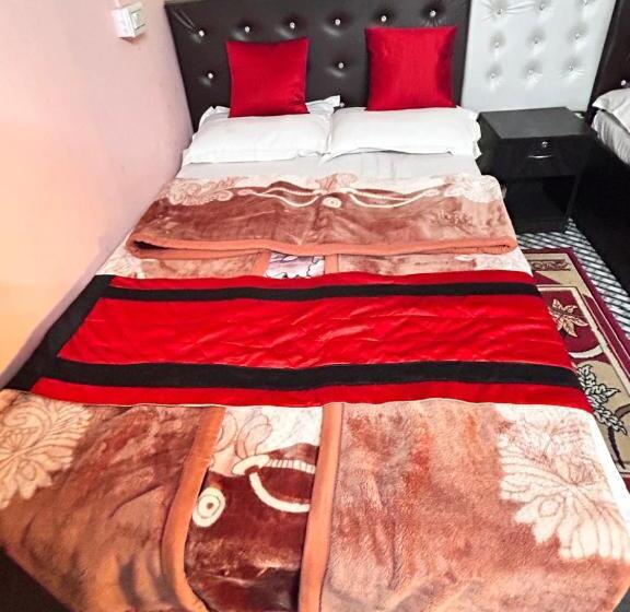 Hotel Sweet Home Lodge