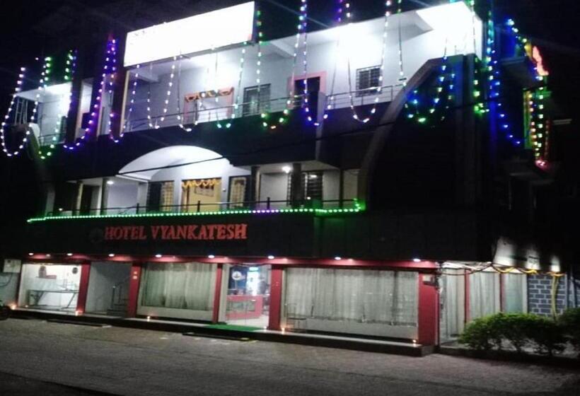 Hotel Vyankatesh Washim