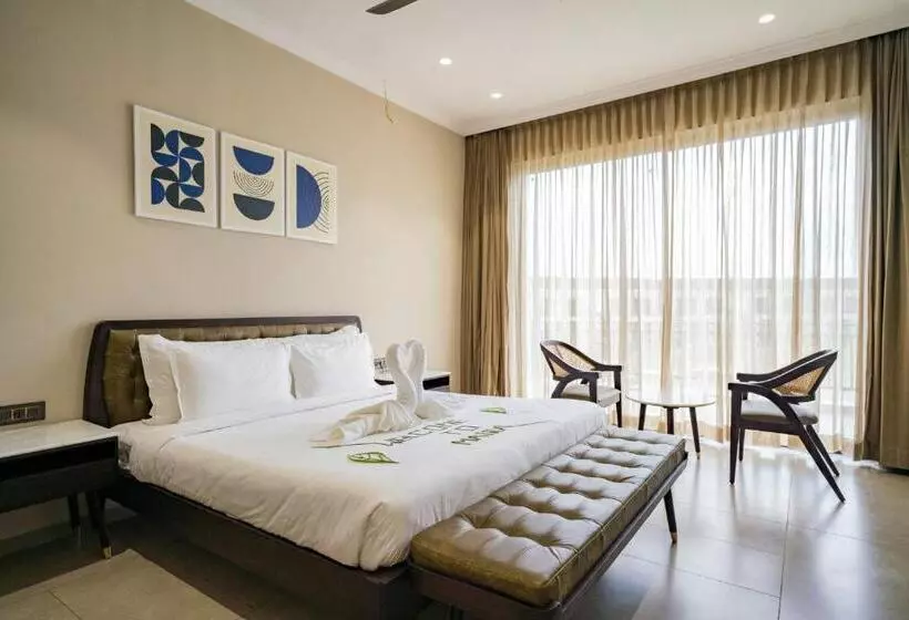 Maira Resort And Convention Center