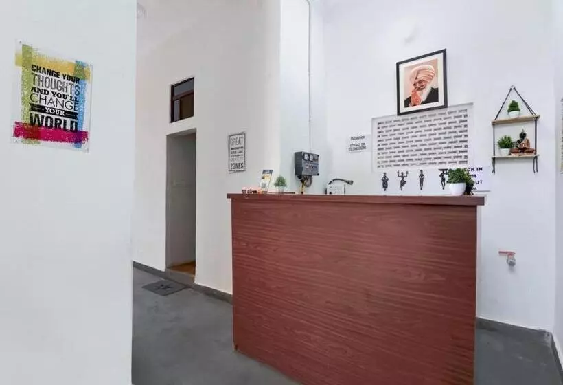Oyo Hotel Kanha