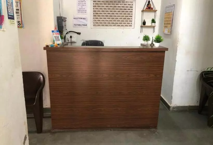 Oyo Hotel Kanha
