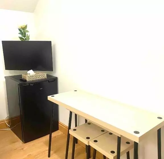 پانسیون Charming Private Guest House