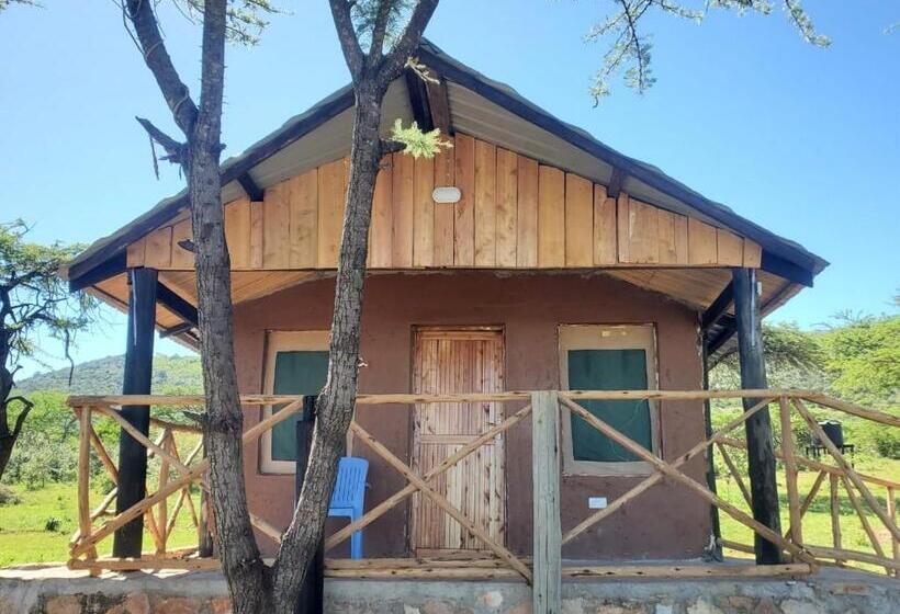 پانسیون Kanunka House