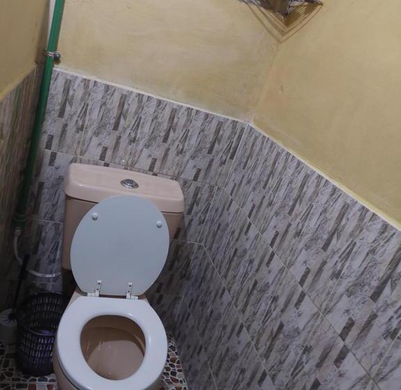 پانسیون Kanunka House