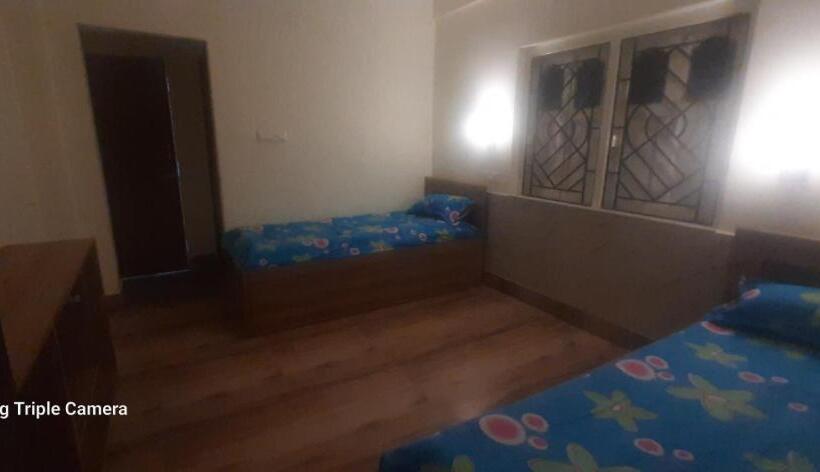 Pension Laxmi Niwas, Salt Lake, Kolkata, 10mins From Sector 5