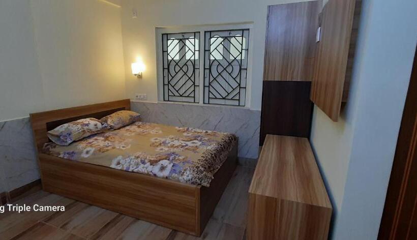 Pension Laxmi Niwas, Salt Lake, Kolkata, 10mins From Sector 5