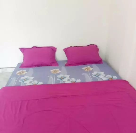 ペンション Saturnus Homestay