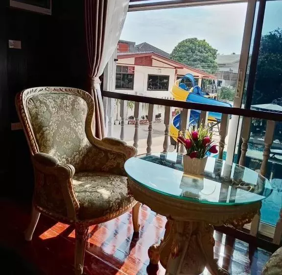 リゾートホテル Baan Kraziprak บ้านกระซิบรัก