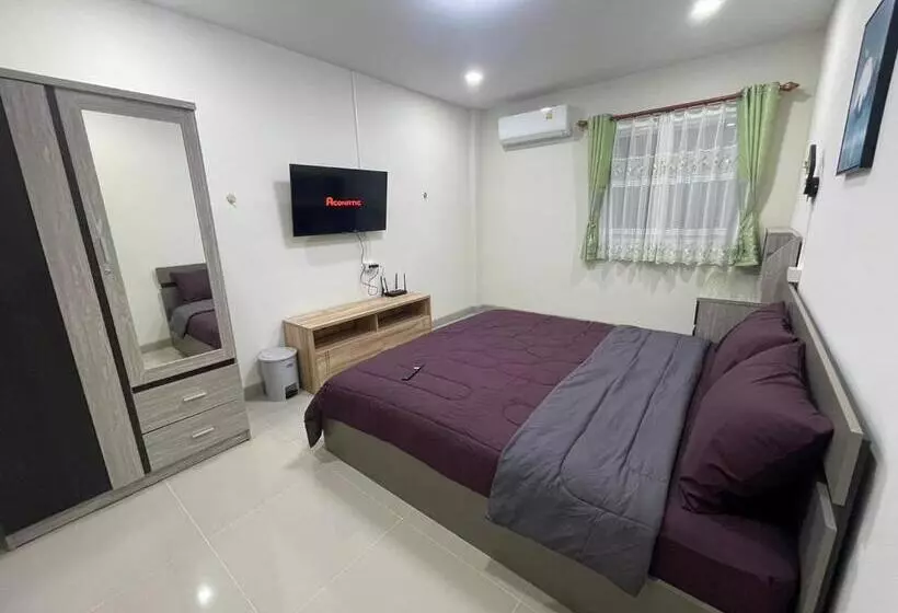 Retkeilymaja อีโฮสเทลบ้านช่น