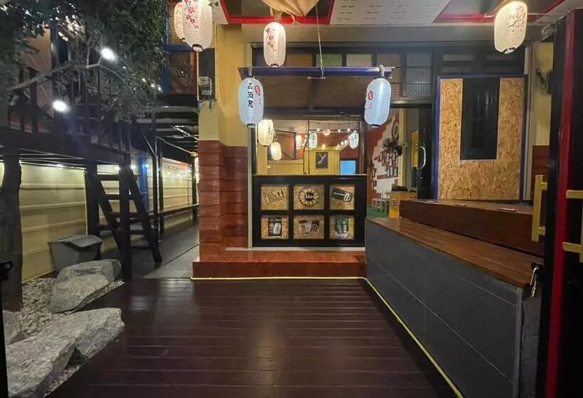 Retkeilymaja อีโฮสเทลบ้านช่น