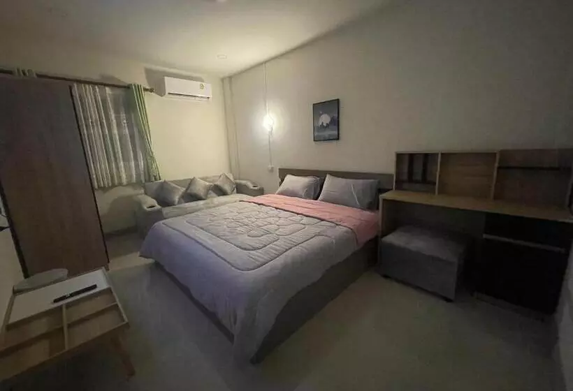 Retkeilymaja อีโฮสเทลบ้านช่น