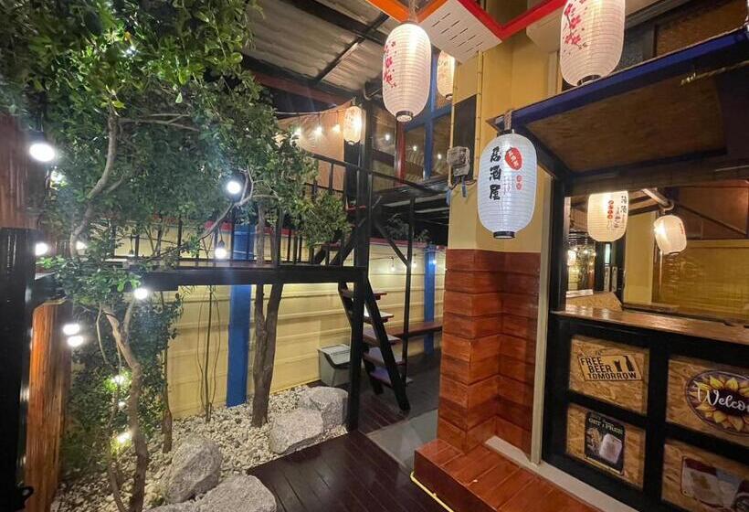 Albergue อีโฮสเทลบ้านช่น