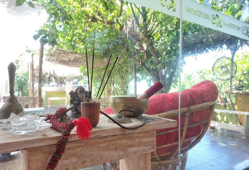 فندق صغير Gaia Ocean Surf Yoga