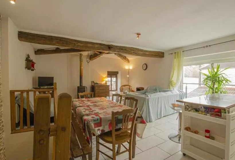 Aamiaismajoitus (B&B) Chambres D Hôtes Chez Georges