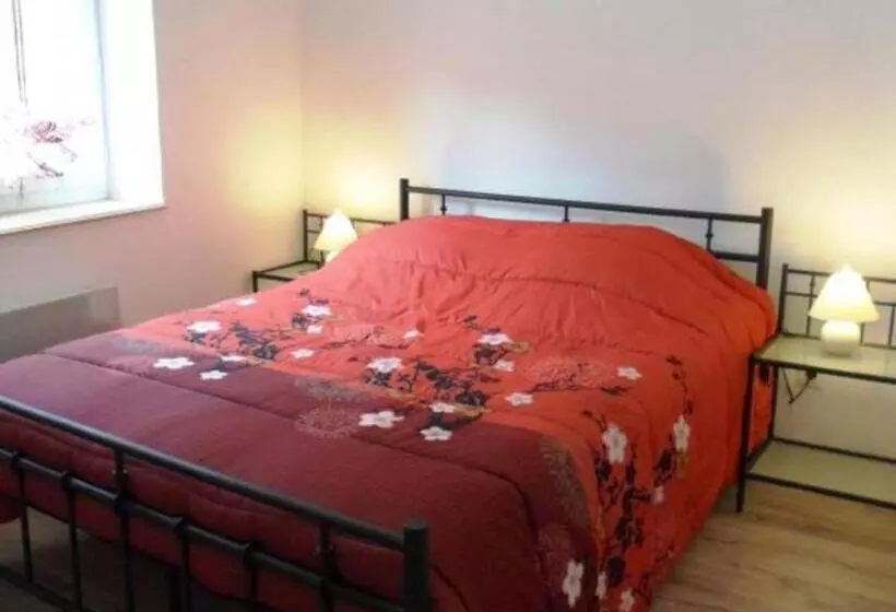 Aamiaismajoitus (B&B) Chambres D Hôtes Chez Georges