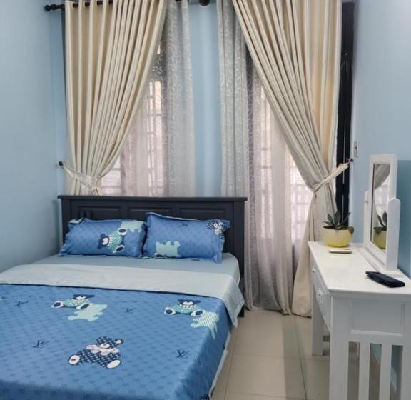 تختخواب و صبحانه Phượng Hoàng Lucky