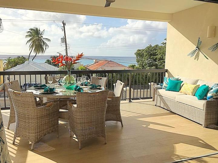 هتل Bright 2 Bedroom, Fitts Village, St.james