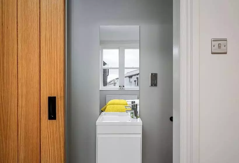 ホテル Elephant And Castle