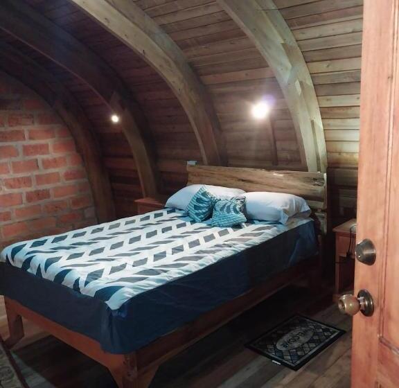 Отель Hacienda Aventuras En El Paraíso